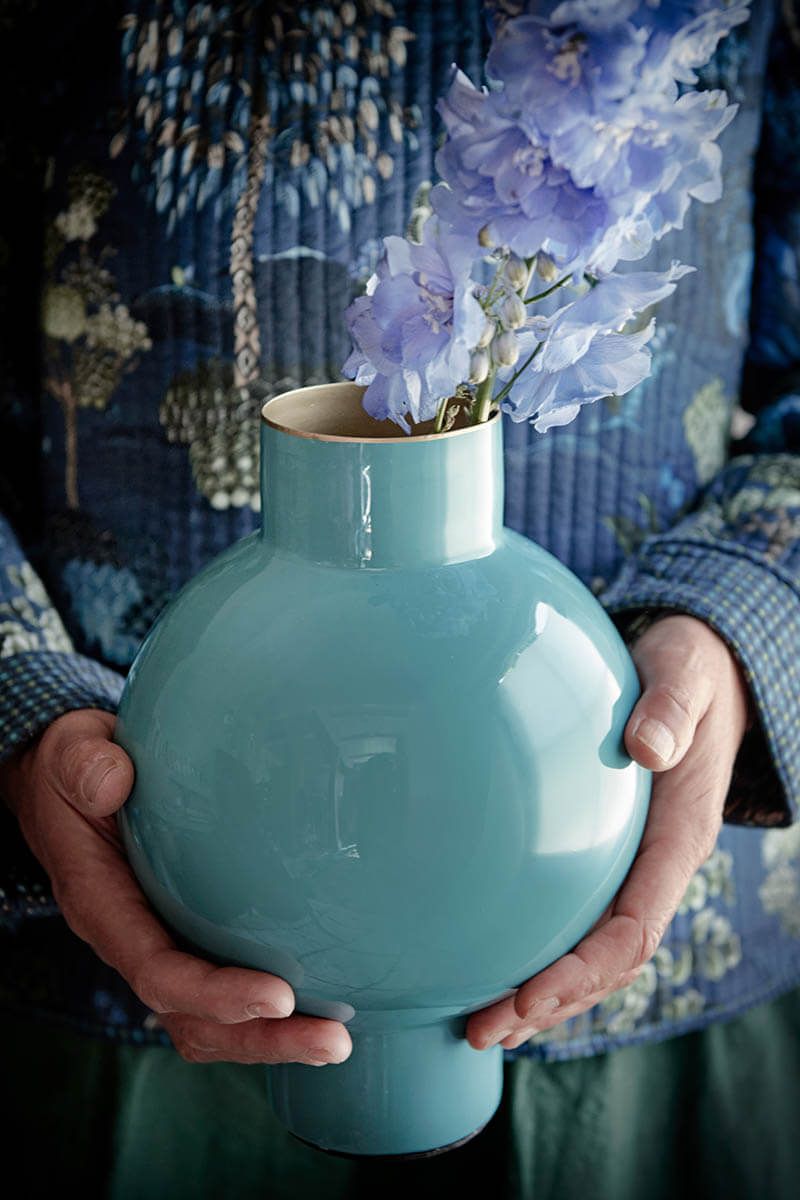Vase - Dark Pink Metal