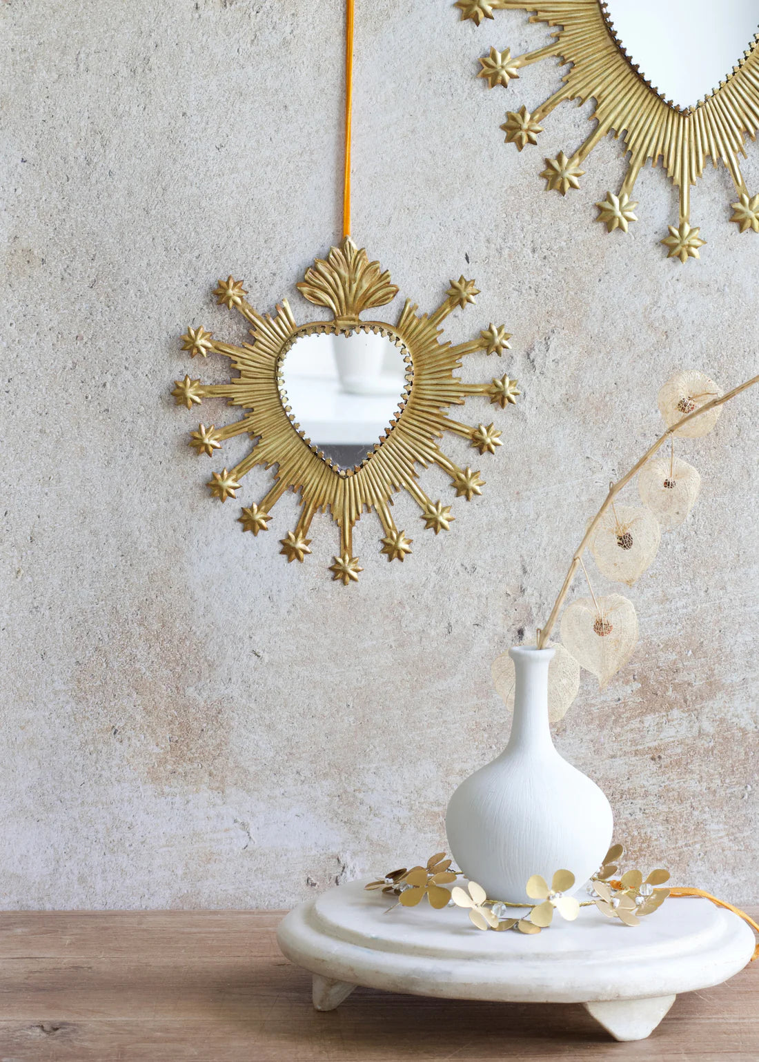 Specchio in Ottone Cuore Sacro con Stelle