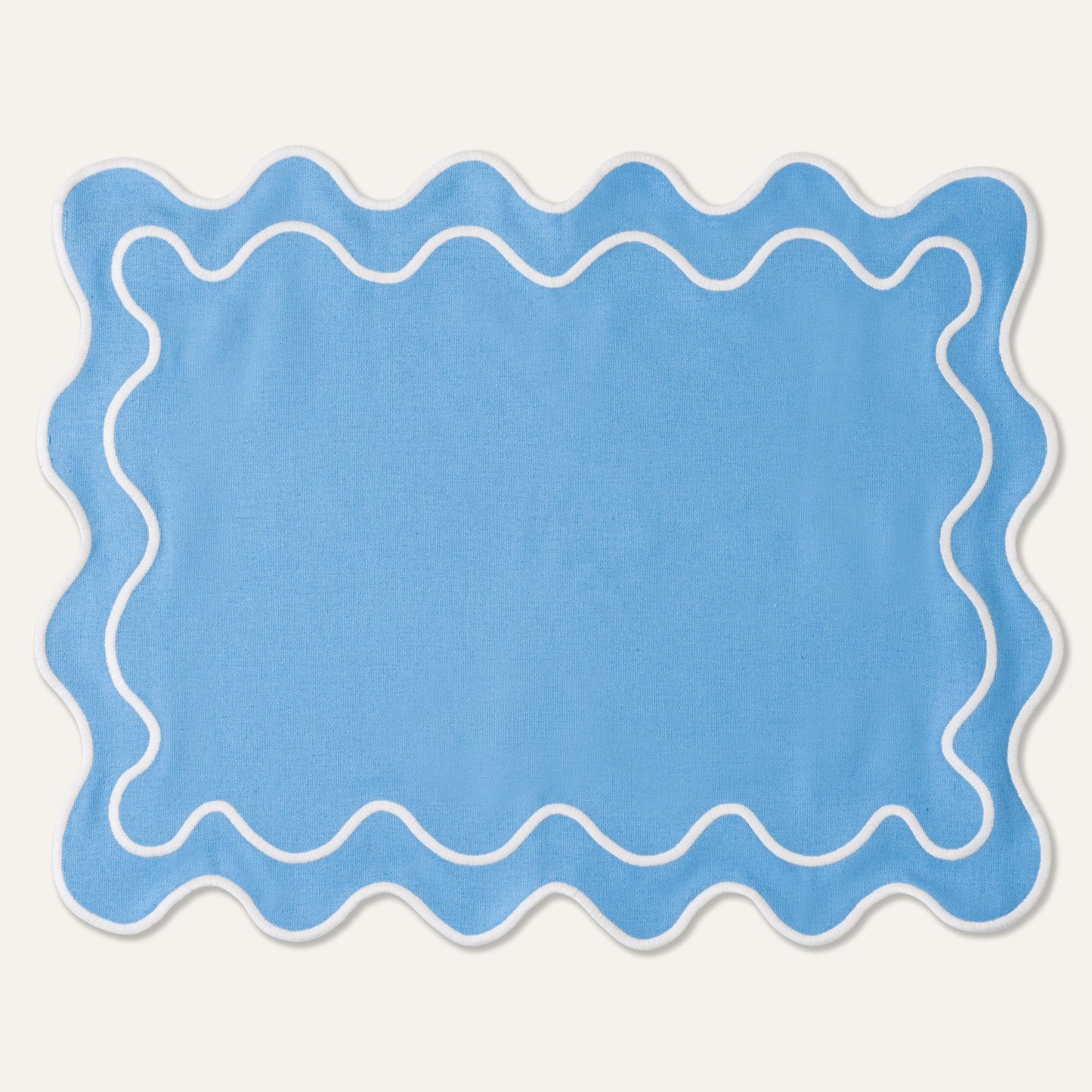 Set 2 Tovagliette in stoffa Azzurro con ricamo Bianco - "Wavy" Blue